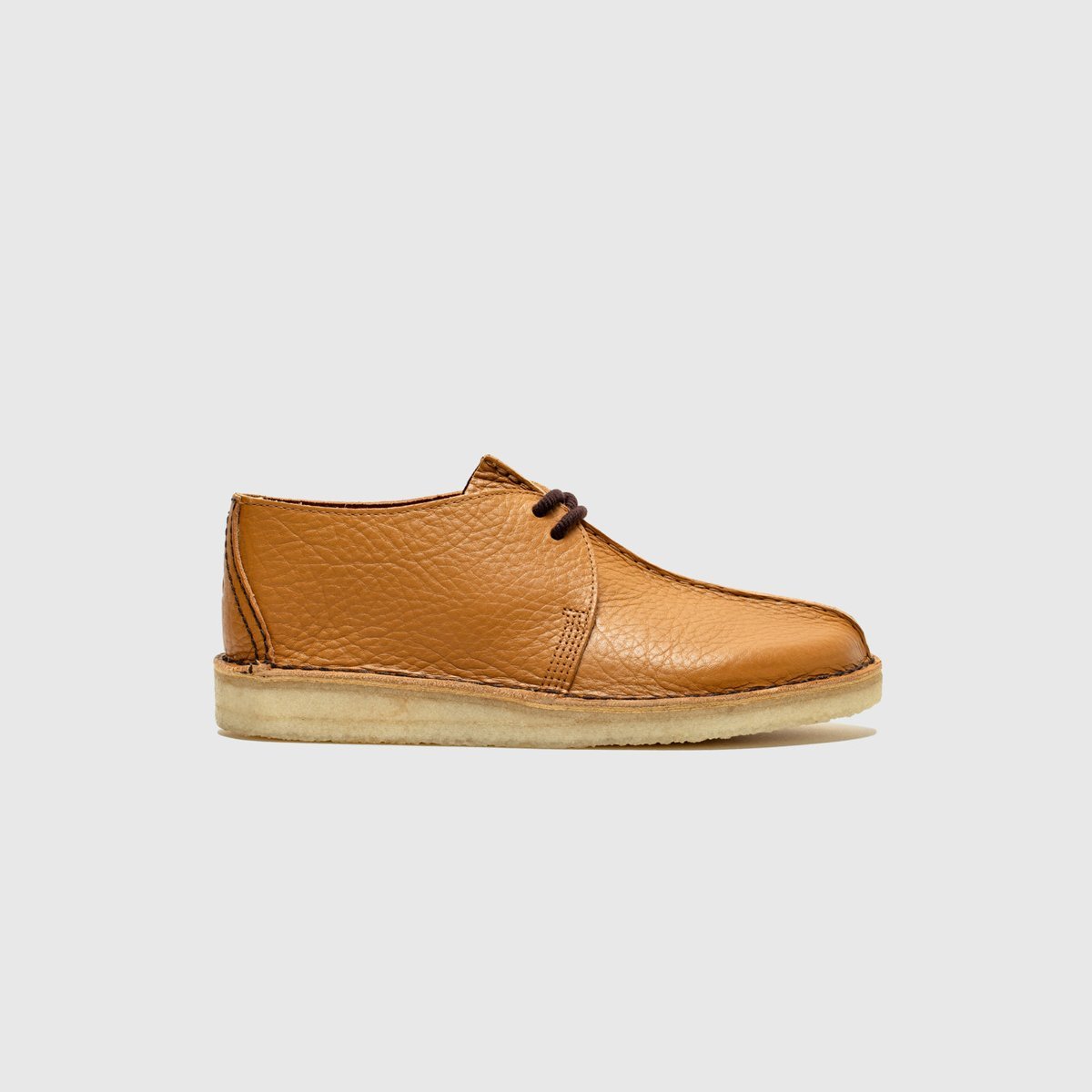 Zapatos Clarks Desert Trek "curry" — Curry Leather