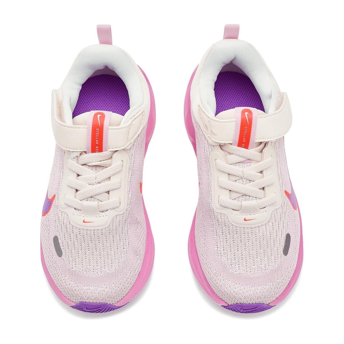 Tenis Nike Stellar Ride () — Blanco